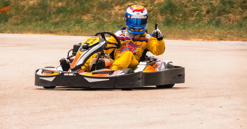 Comment bien freiner au karting : la technique qui change tout